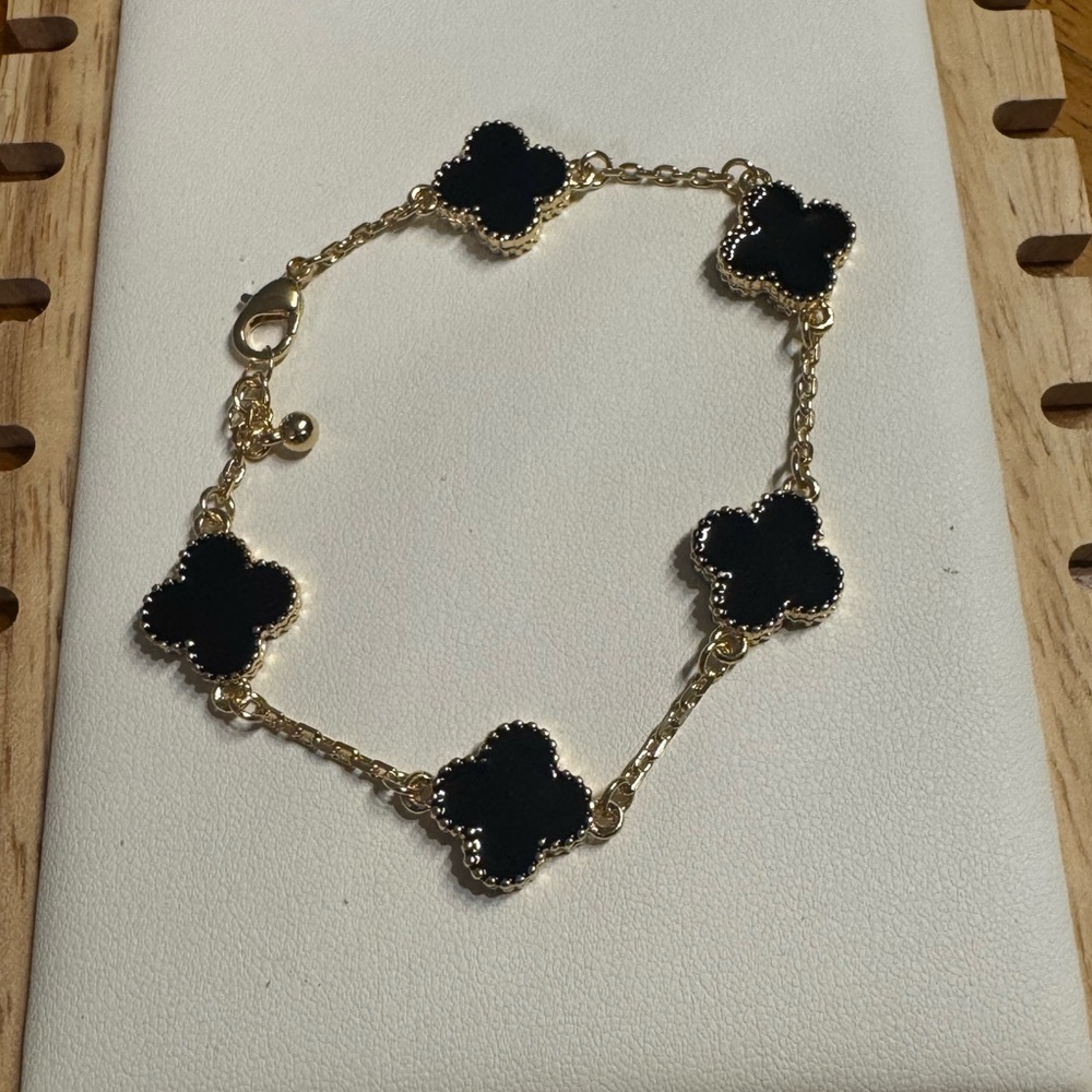 ANGIE BRACELET HANDMADE. - Picture 4 of 8